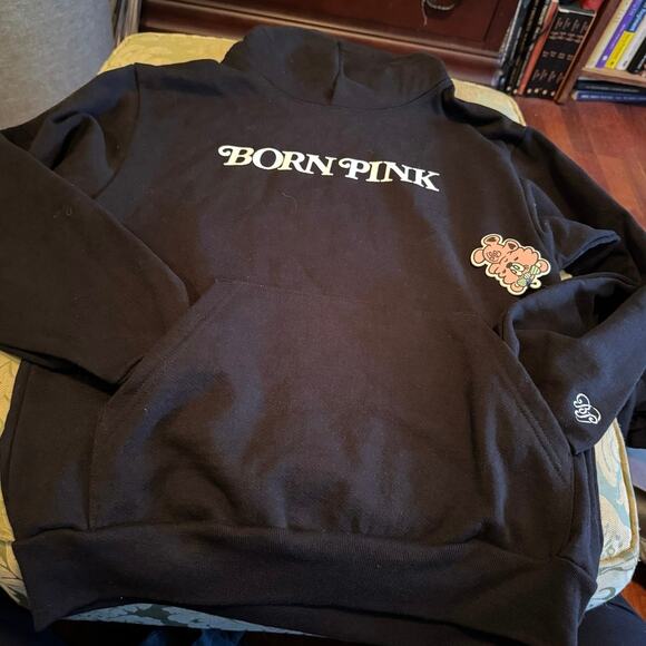 VERDY x BLACKPINK Born Pink Amex Tour Hoodie Size S New with Tag MSRP $250 - Picture 4 of 8